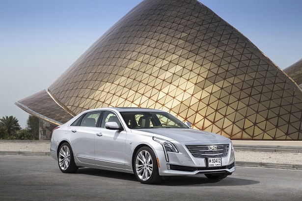 Cadillac-CT6-2017-Front-2