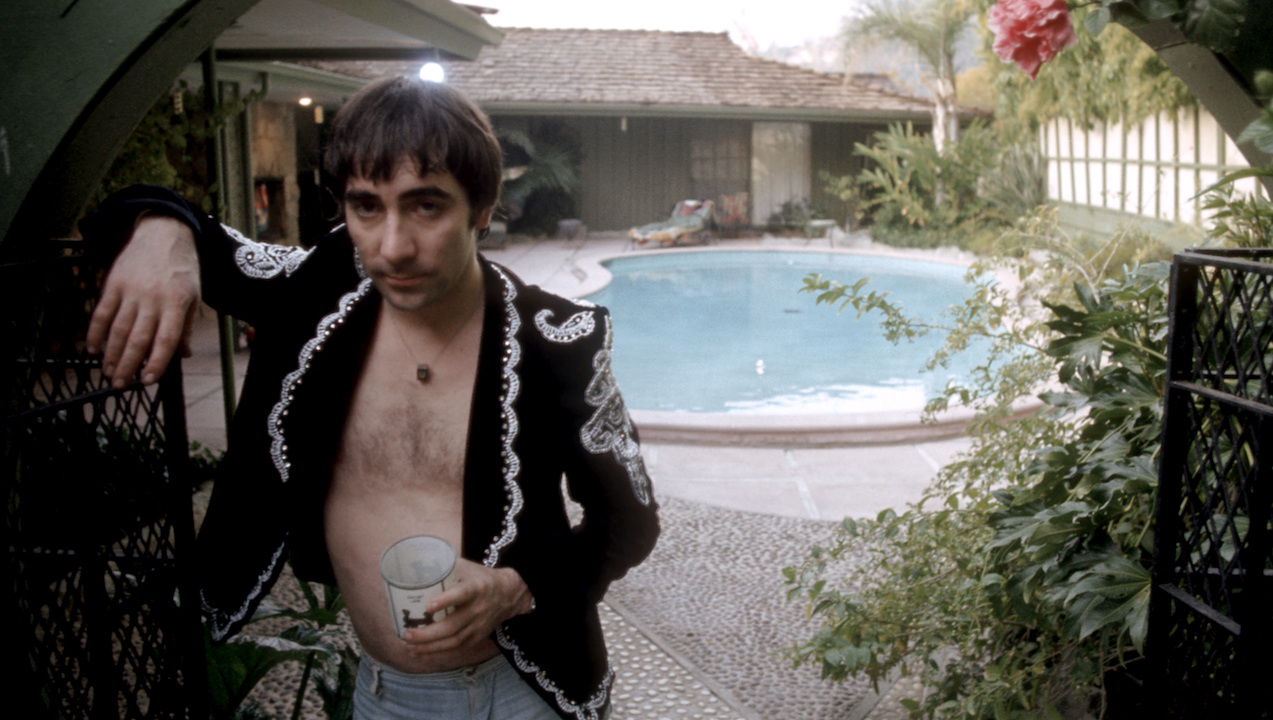 LOS ANGELES - NOVEMBER 1974: Drummer Keith Moon of the rock and roll band "The Who" poses for a portrait session at home in November 1974 in Los Angeles, California. (Photo by Michael Ochs Archives/Getty Images)